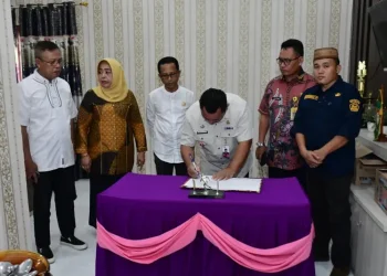 Sertijab Plt Kadis Perhubungan Pohuwato, Wabup Suharsi: Terima Kasih Pak Huntoyungo, Selamat Bertugas Pak Herdi