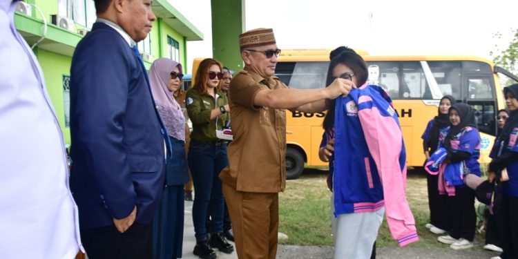 Bupati Pohuwato Lepas 168 Mahasiswa KKN Unipo, Dukung Penuh Kolaborasi Pembangunan Daerah