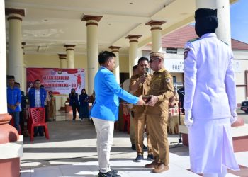 Peringati Hari Patriotik, Bupati Pohuwato Lepas Kirab Bendera Pusaka