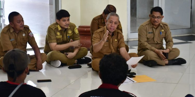 Pemkab Pohuwato Terima Aksi Damai Warga Randangan, Isu Ritel Modern dan Dugaan Pelanggaran Kades Disorot