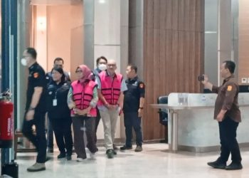 Kejagung Tahan Tiga Tersangka Korupsi Laptop Chromebook di Kemendikbudristek, Kerugian Negara Capai Rp1,9 Triliun