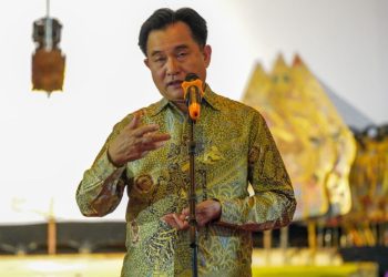 Yusril Sarankan TNI Dialog dengan CEO Malaka Project Ferry Irwandi